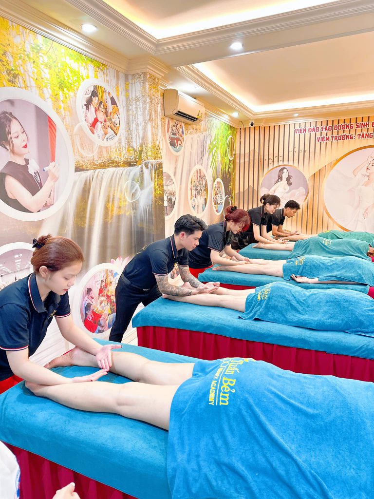 Massage Y Học Cổ Truyền Tuấn Bẻm Academy