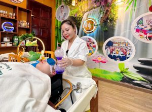 Khóa học gội đầu trị liệu tại Viện Đào Tạo Dưỡng Sinh Đông Y Tuấn Bẻm